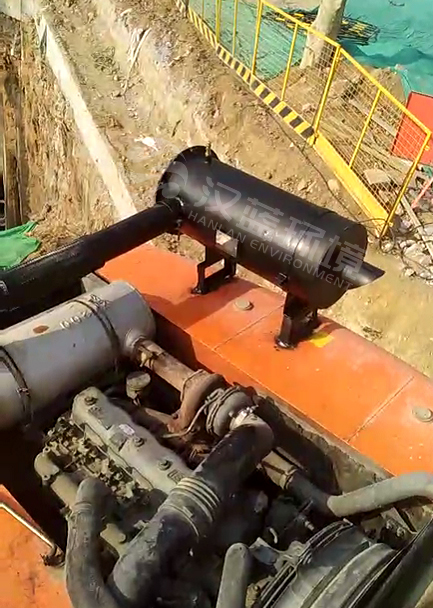 萬純非道路移動(dòng)機(jī)械尾氣凈化裝置